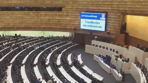 泰国执政党公布阿努廷等两名总理候选人